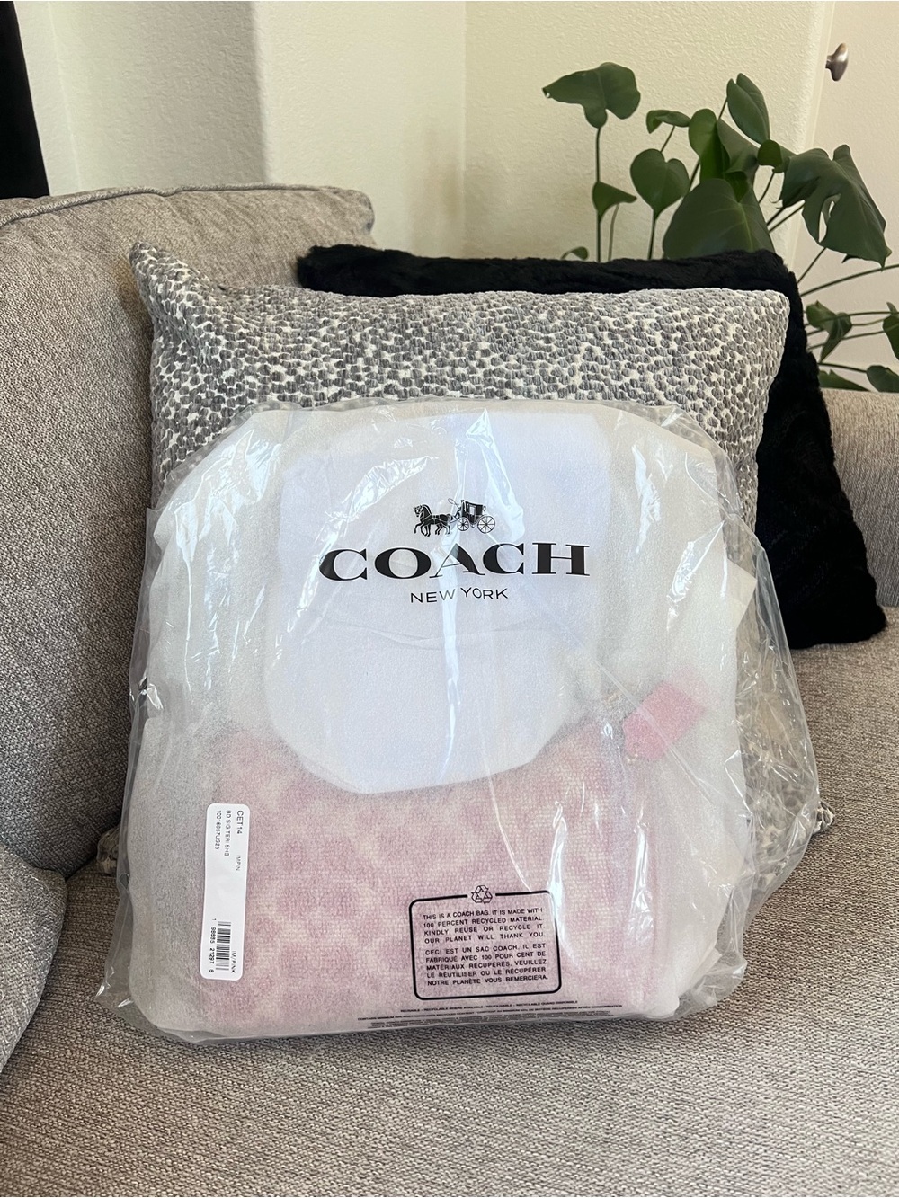 Coach Beaded Teri Light Pink Signature Satin Shoulder Bag - Picture 4 of 10
